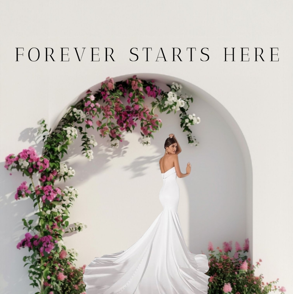 🆕 Elegant white Strapless Gown